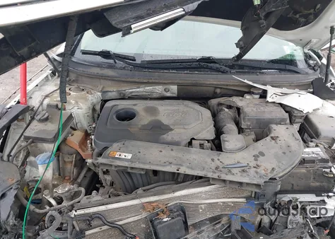 2015 Hyundai Sonata Limited z USA, uszkodzony, nr VIN 5NPE34AF6FH071075